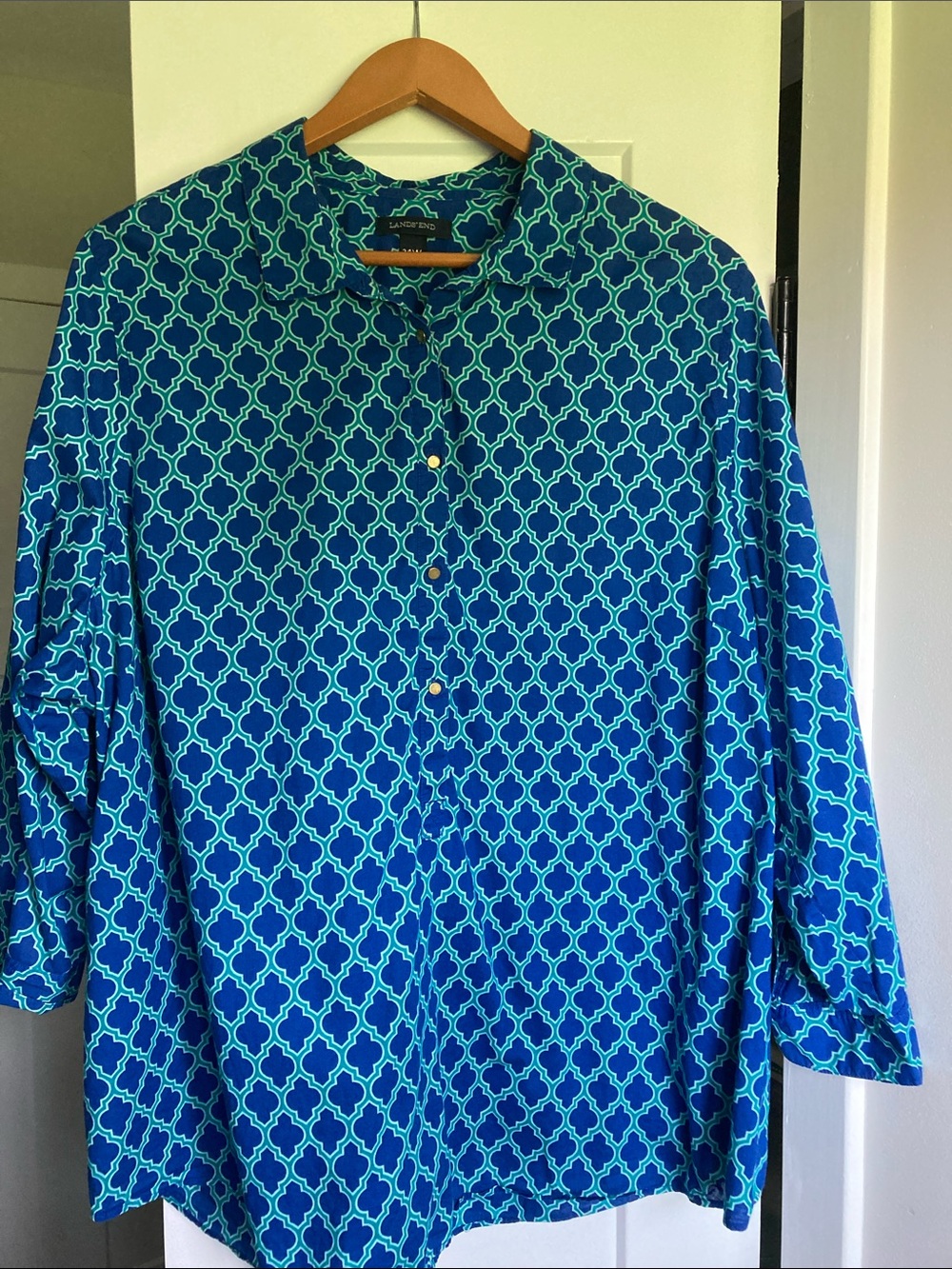 Talbots Teal and Navy Geometric Print Button-Up Shirt